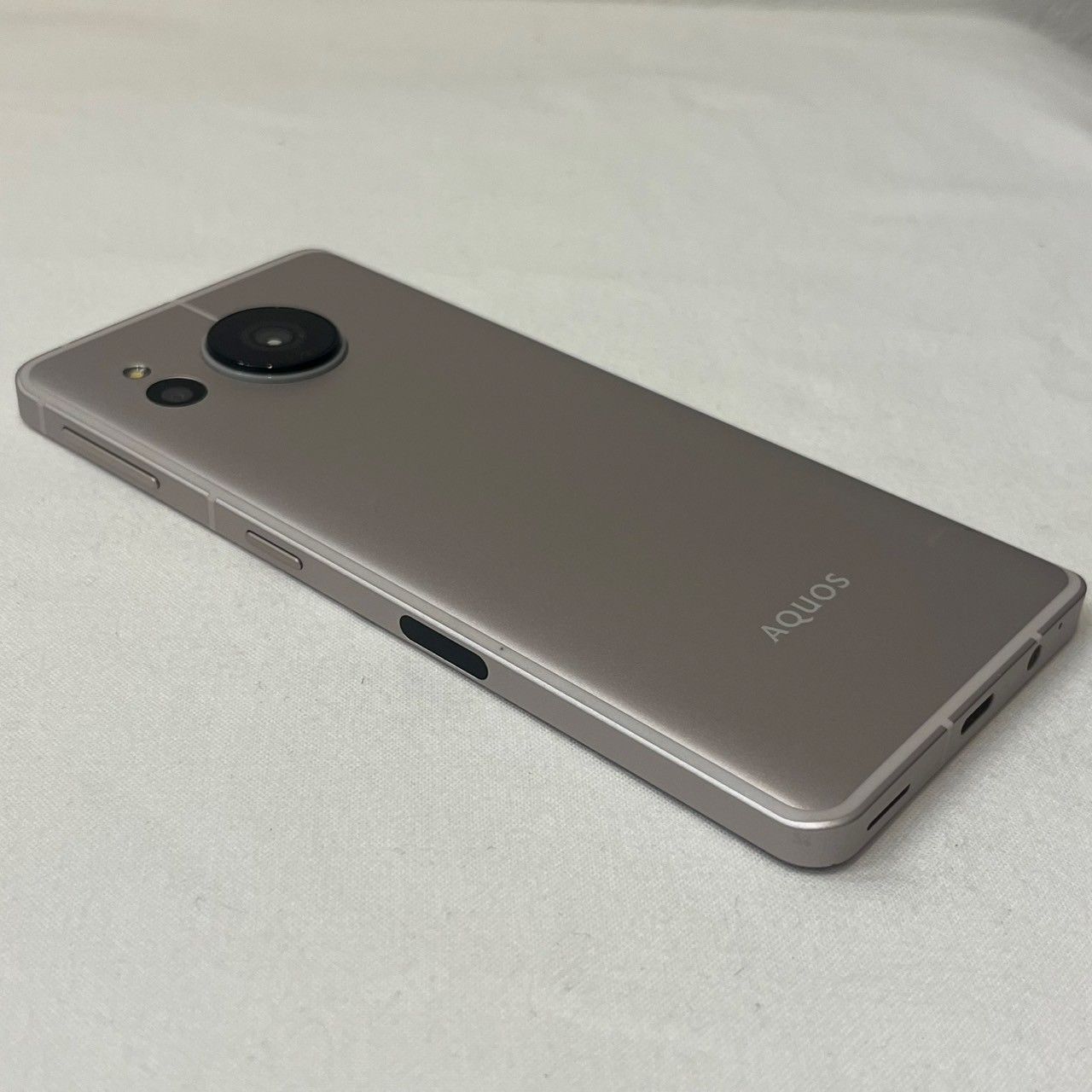 AQUOS|sense7|SHG10|本体|シルバー|SIMフリー|バッテリー良好|No.2010