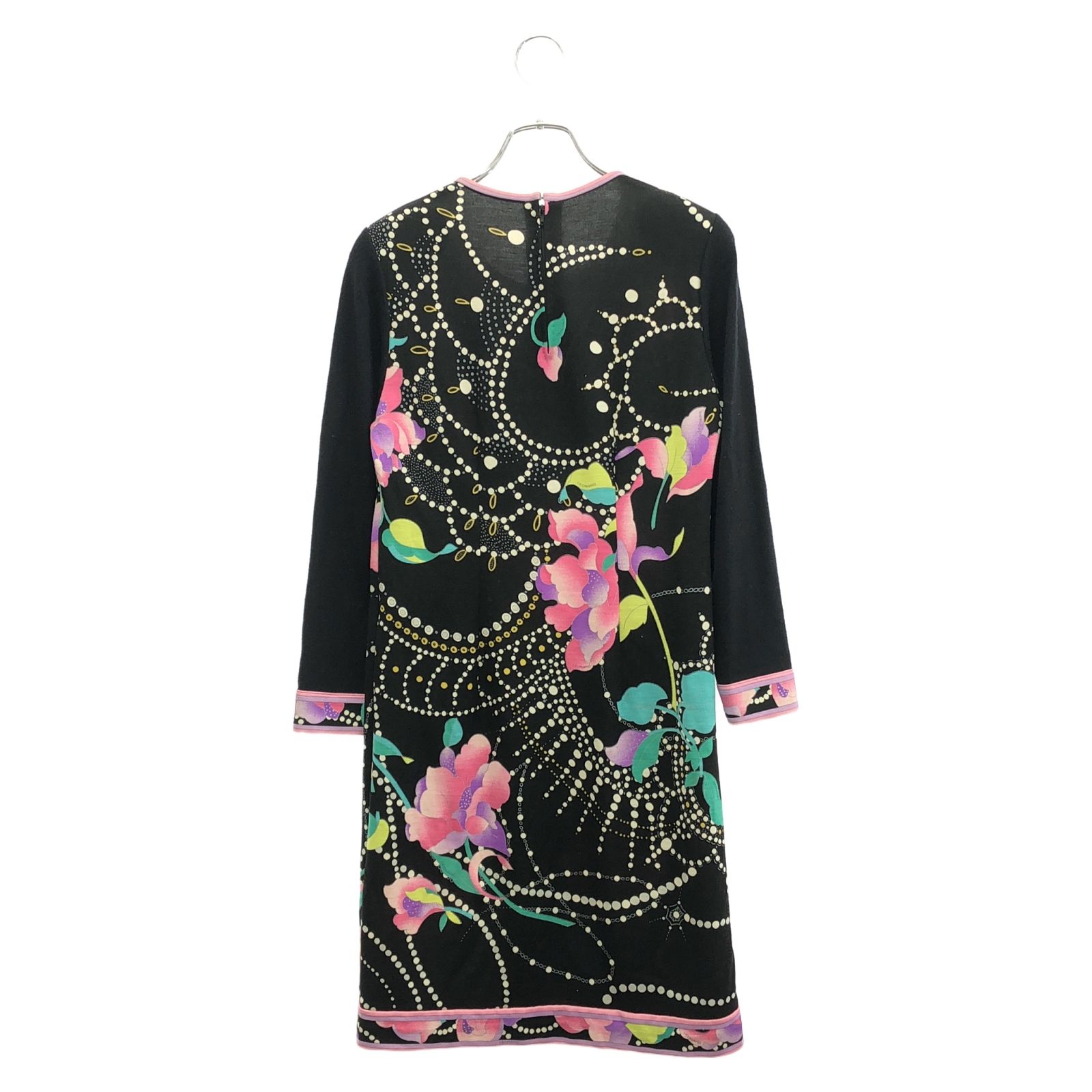 LEONARD FASHION レオナール ファッション ブラック ワンピース LEONARD（ワンピース ・ ブラック/黒色系）のフリマアイテム一覧