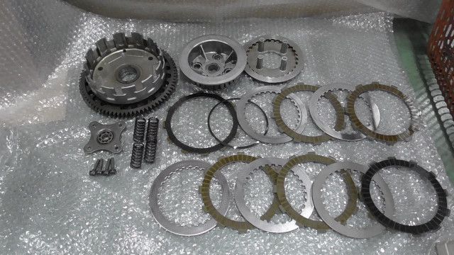 CB400SF VTEC REVO NC42-1010xxx の クラッチ 1760583273