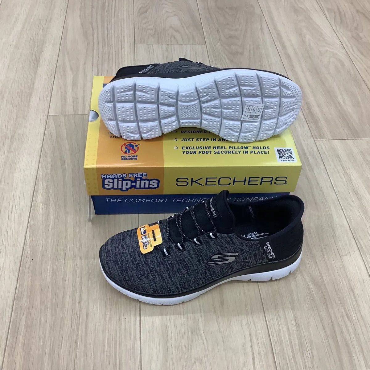SKECHERS