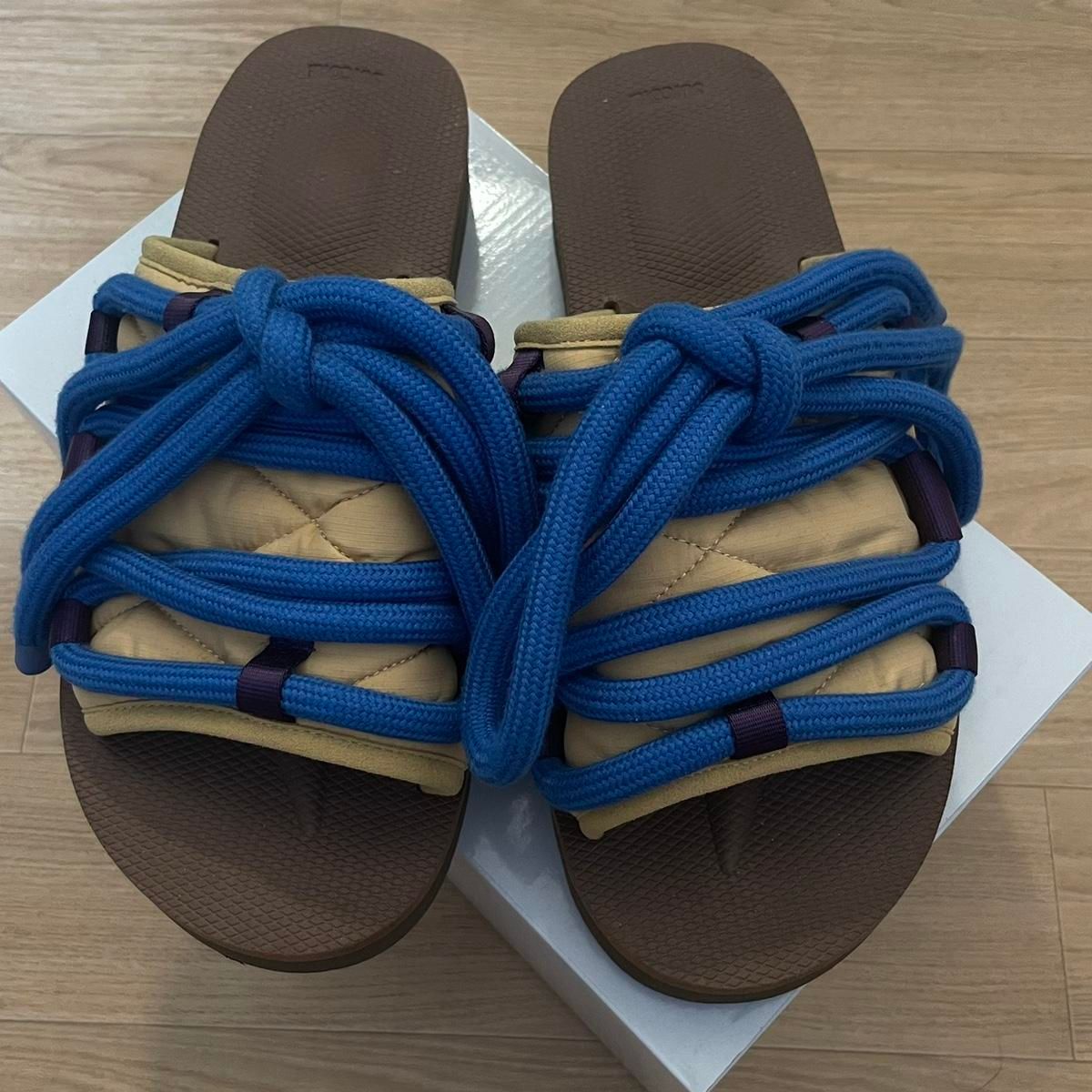 【雷市場（ポンジャン）商品韓国直送】290 Suicoke(スイコック) X キッド・スーパー コラボ サンダル kidsuper