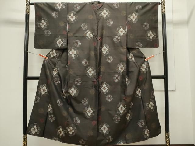 平和屋着物■極上　本場大島紬　9マルキ　地空き　鞠花文　逸品　未使用　CYAA2742s5