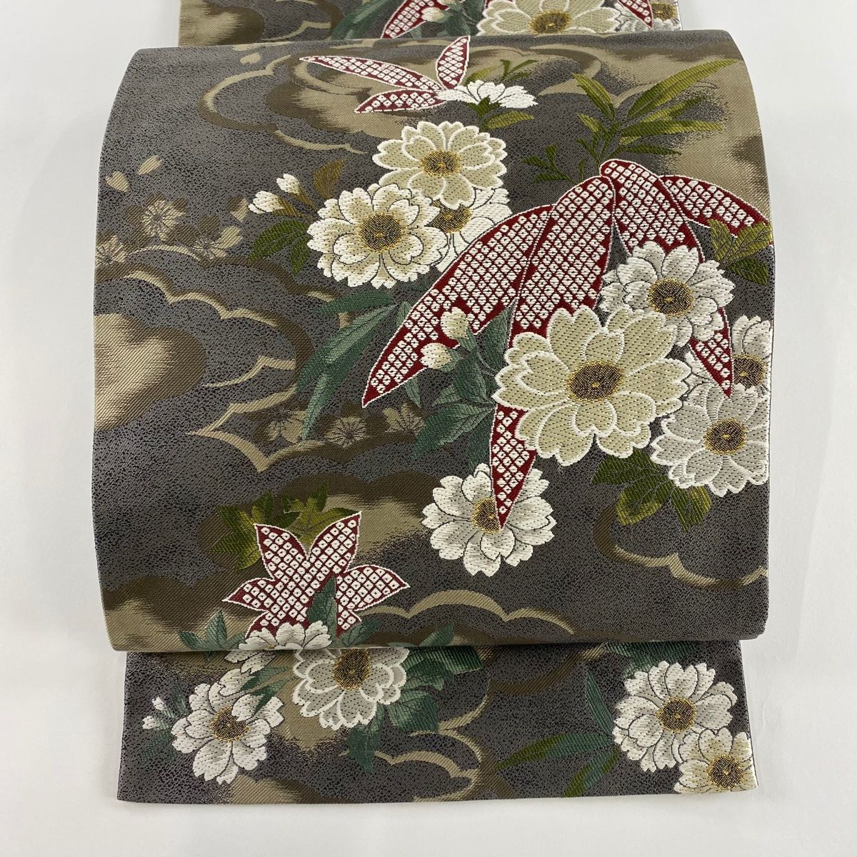 袋帯 秀品 やまと 桜 笹 金糸 灰色 六通 正絹