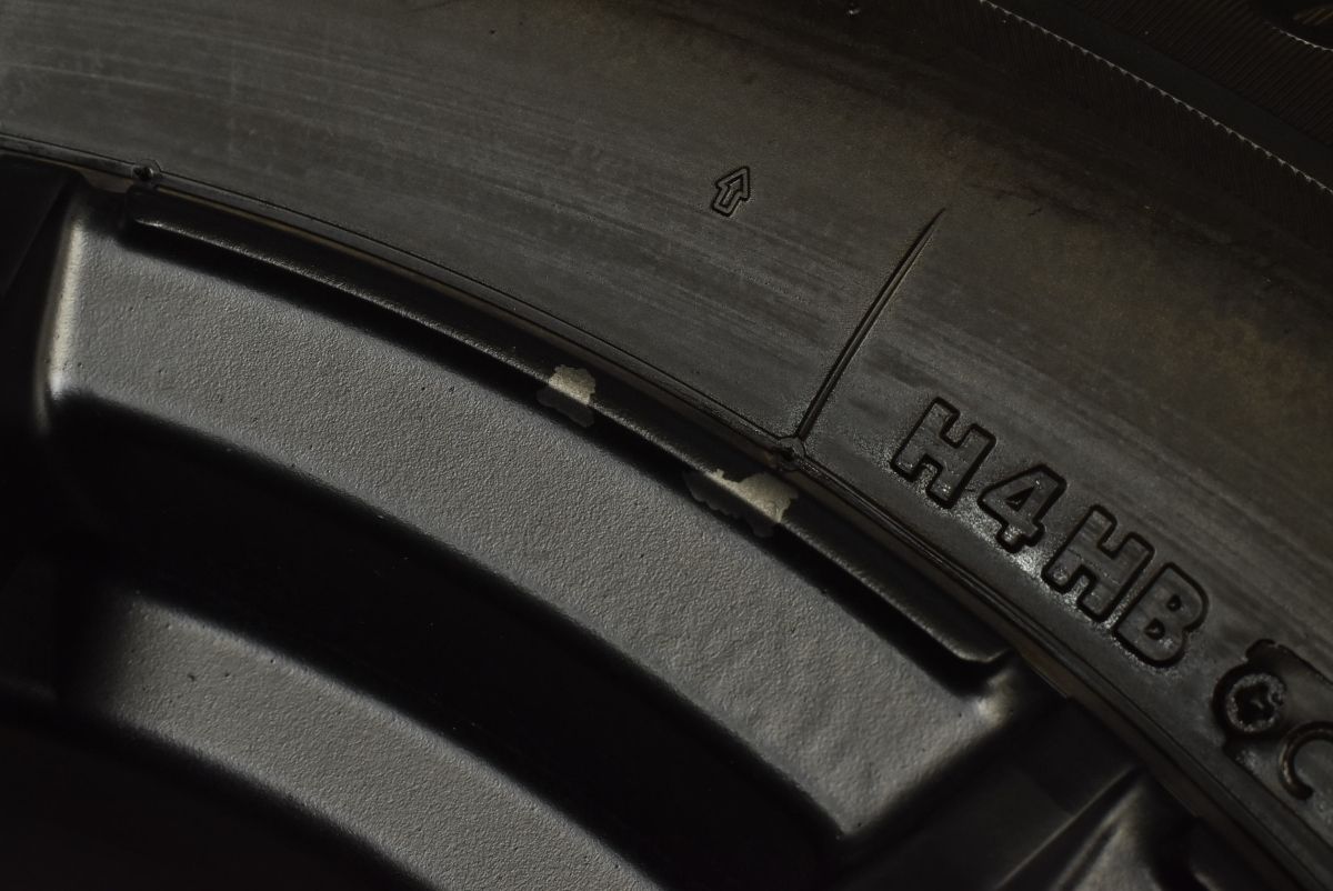 ティグアン アウディ