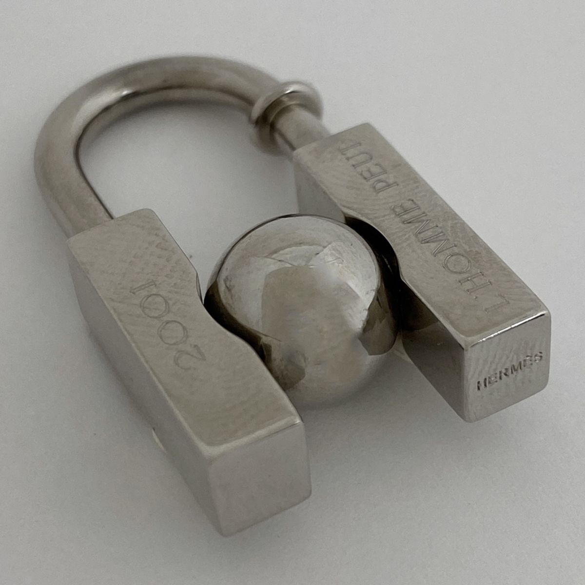 HERMES エルメス カデナ 地球 チャーム シルバー エルメス HERMES カデナ バッグチャーム 2001 地球 キーホルダー