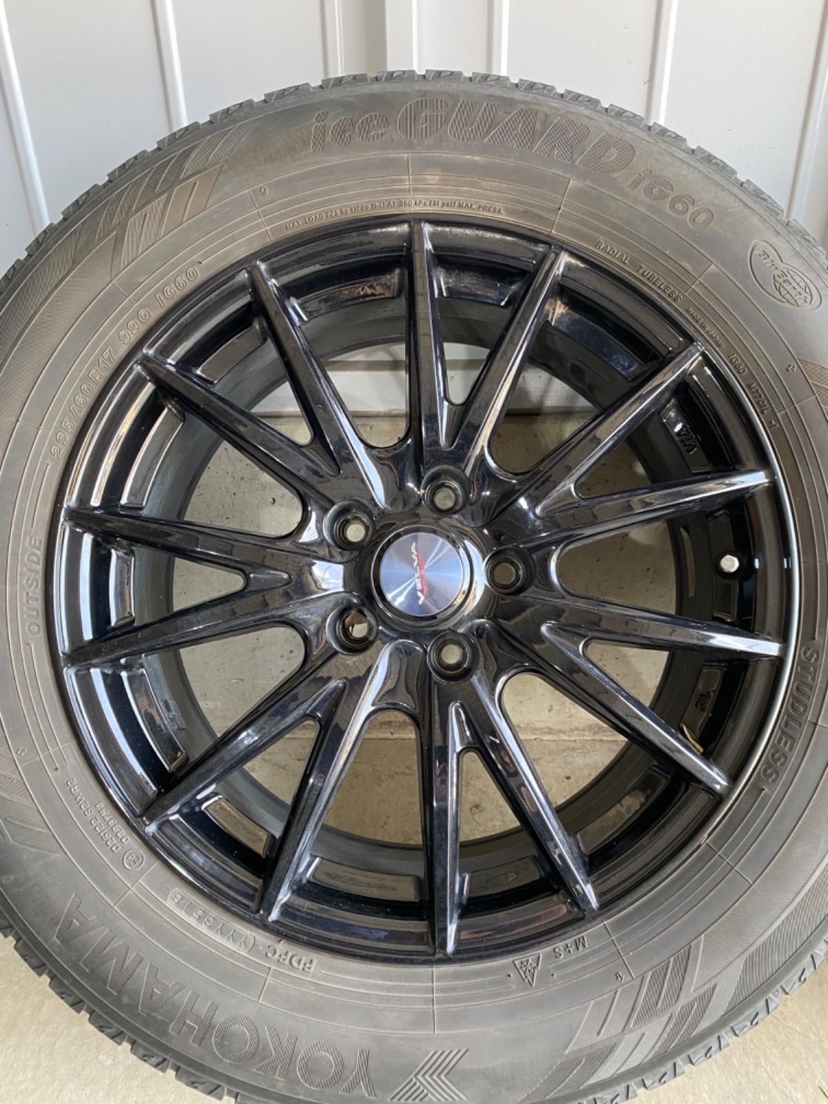 アルファード20 系スタッドレス アルミ4本セット VELVA SPORTS引取