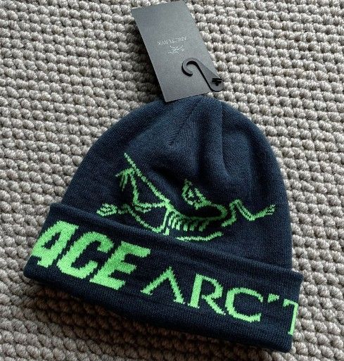 ❤大人気 PALACE x ARC'TERYX ニット 帽子 ビーニー 男女兼用