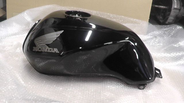 CB400 SUPER FOUR NC42 の ガソリンタンク 5:#1726029761