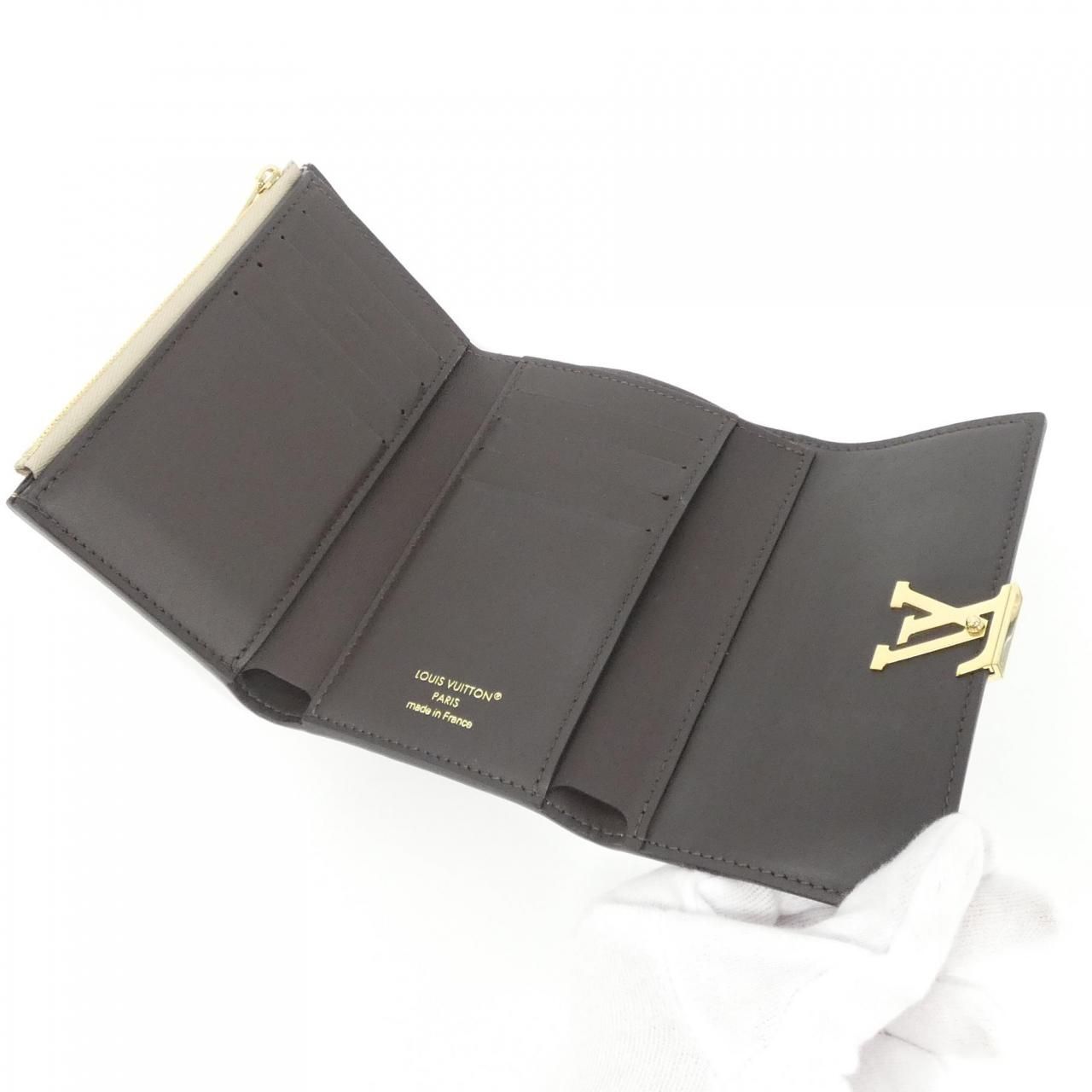 ポルトフォイユ カプシーヌ