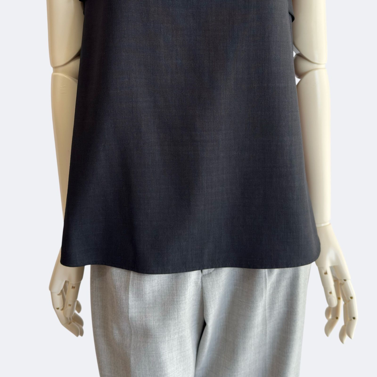 FOXEY NEWYORK フォクシーニューヨーク カットソー ダークグレー FOXEY NEWYORK フォクシーニューヨーク カットソー ダークグレー
