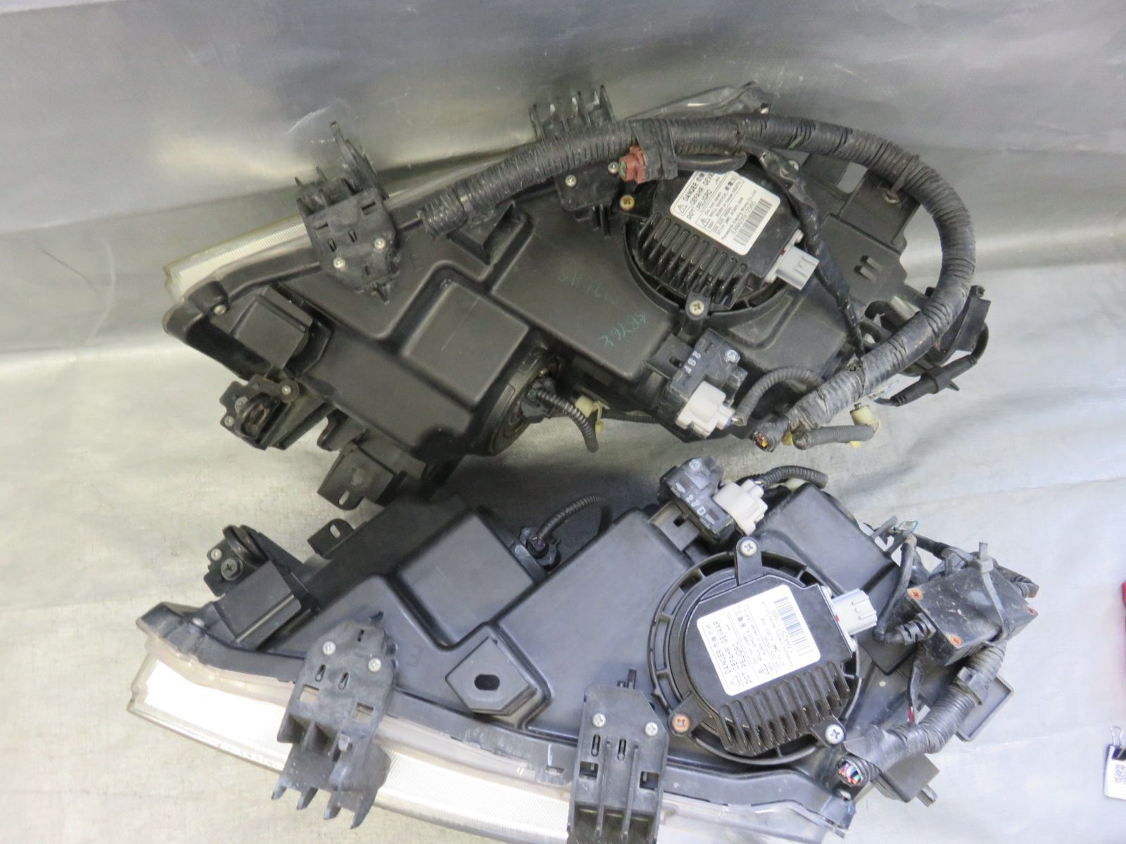 左右セット KOITO