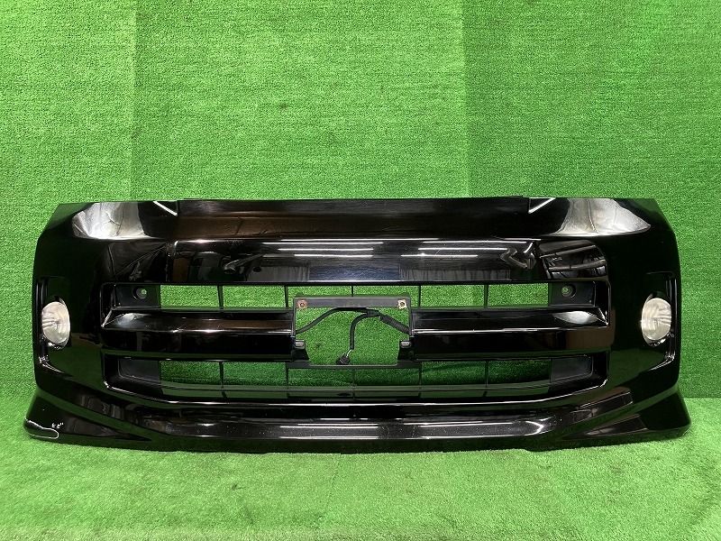 ヴォクシー AZR65G フロントバンパー Z煌 4WD 8人 52119-28B20-C0 202