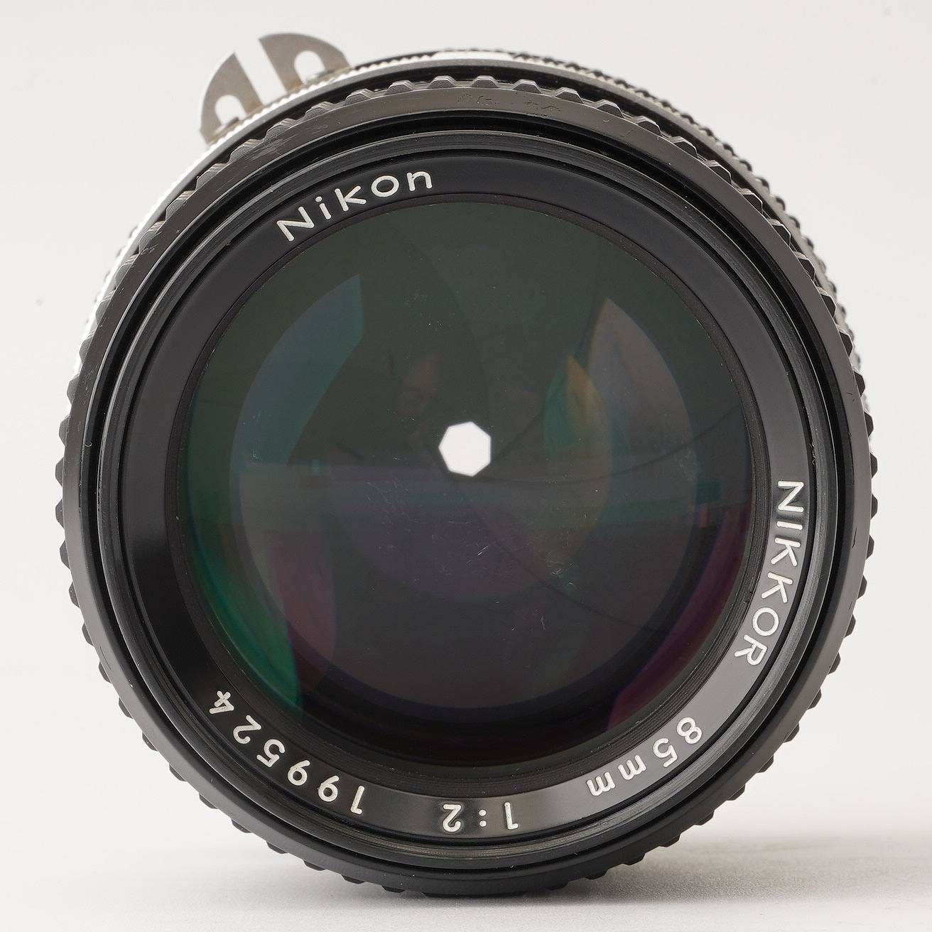 【極美品】動作◎ ニコン Ai Nikkor 85mm F2 312 極美品】動作◎ ニコン Ai Nikkor 85mm F2 312 Nikon Ai Nikkor 85mm」の