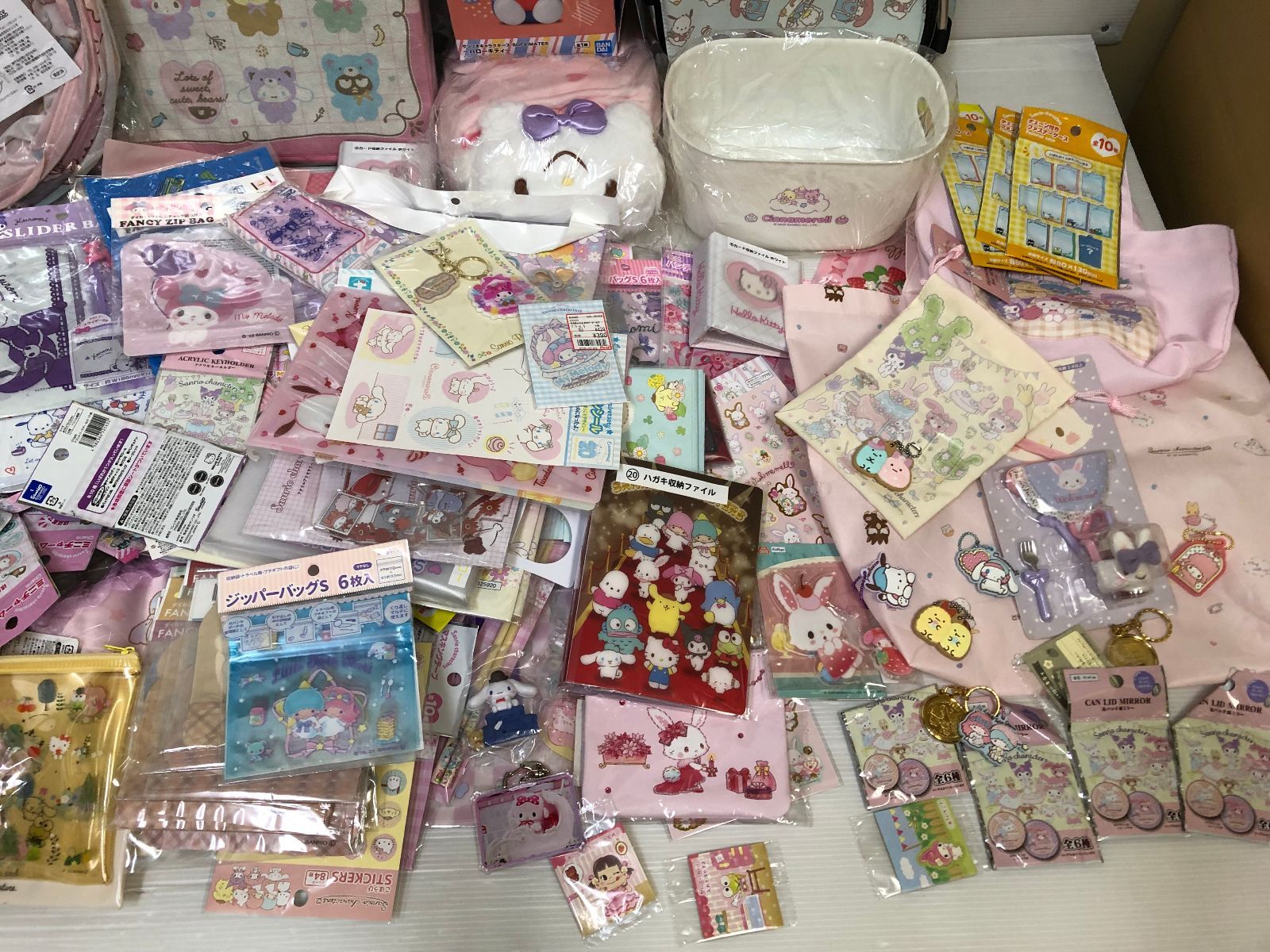 △サンリオ キャラクター グッズ 超大量 まとめ 中古品