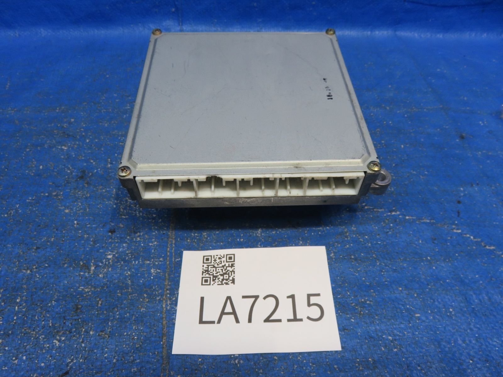 LA7215 ホンダ ステップワゴン RF7 エンジンコンピュータ エンジンコントロールユニット 純正 37820-PPF-902 稼働車外し