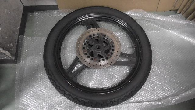 YBR125 LBPPCJLA060146xx の フロント ホイール タイヤ付き 1757385316