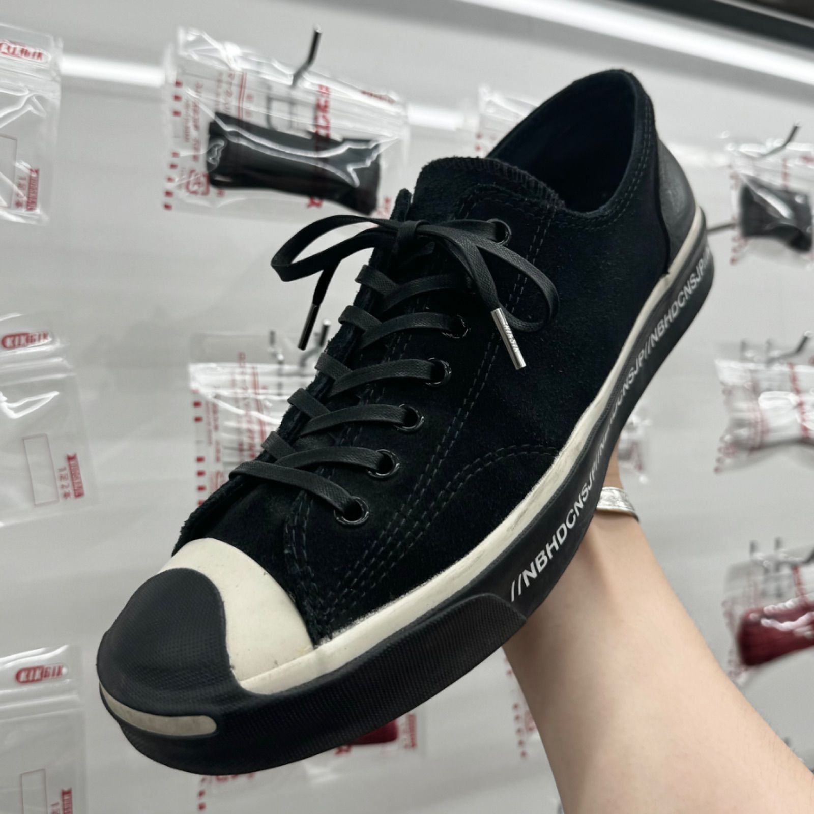 WAXED SHOELACE (01)