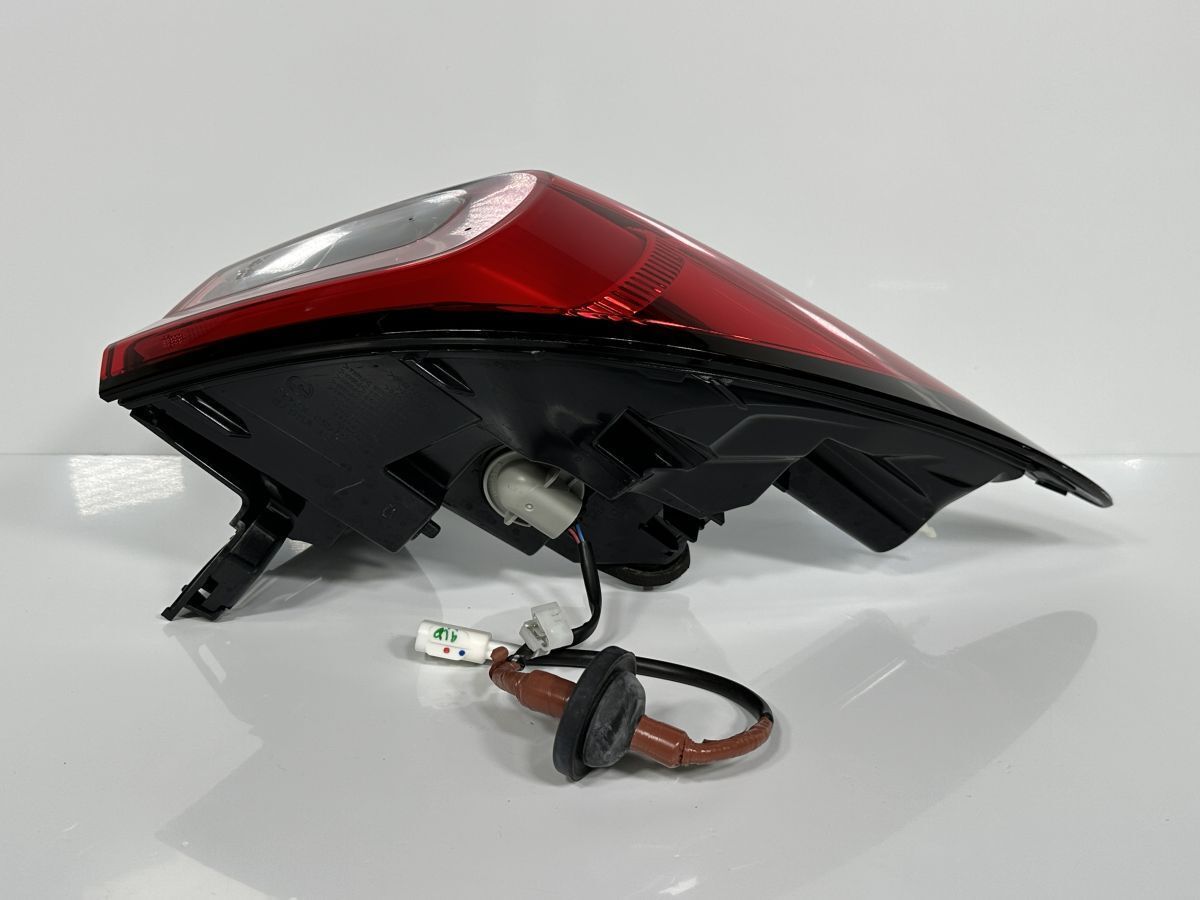 シグネチャーイルミ付 KBB4-51-150D