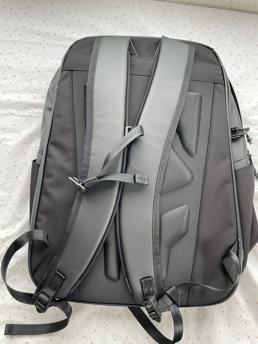 エースジーン] ビジネスリュック B4ファイル収納可 15.6インチPC収納可