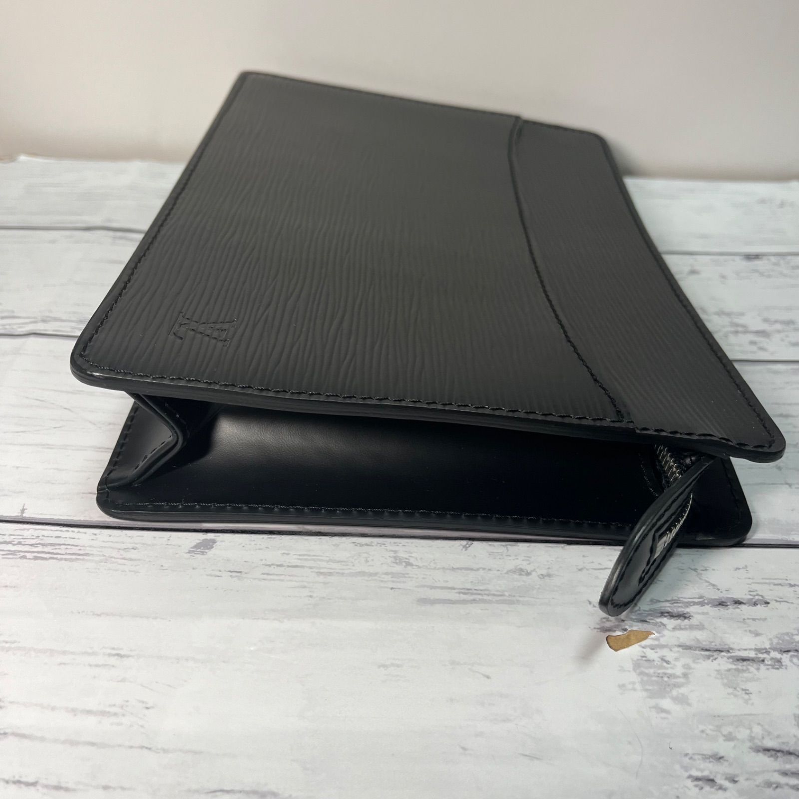 ポシェットダム セカンドバッグ