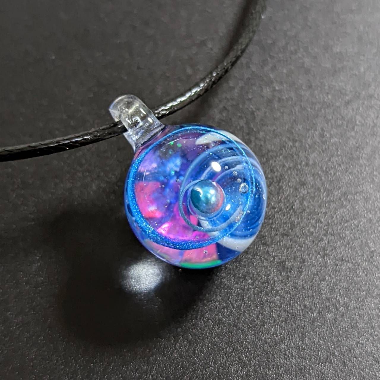 宇宙玉レジン 20mm ネックレス - 通販 - rodadeouro.com.br