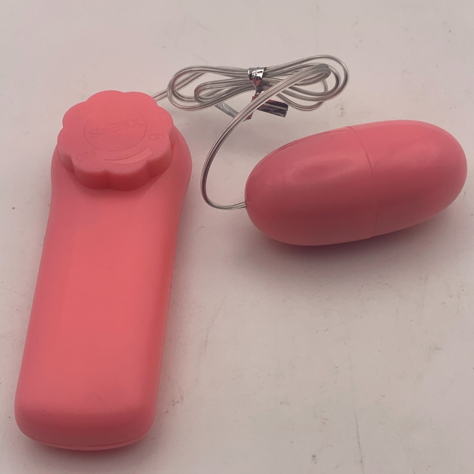 新品】振動 ハンディマッサージャー ローター 肩こり 電動