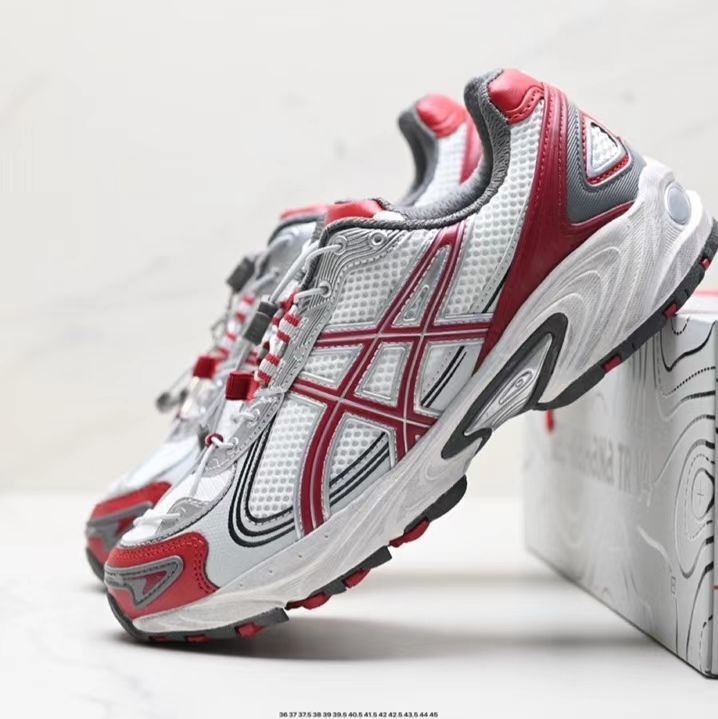 Asics GEL-Kahana TR V4 1203A585 -100アシックスGEL Kahana TRV 4 