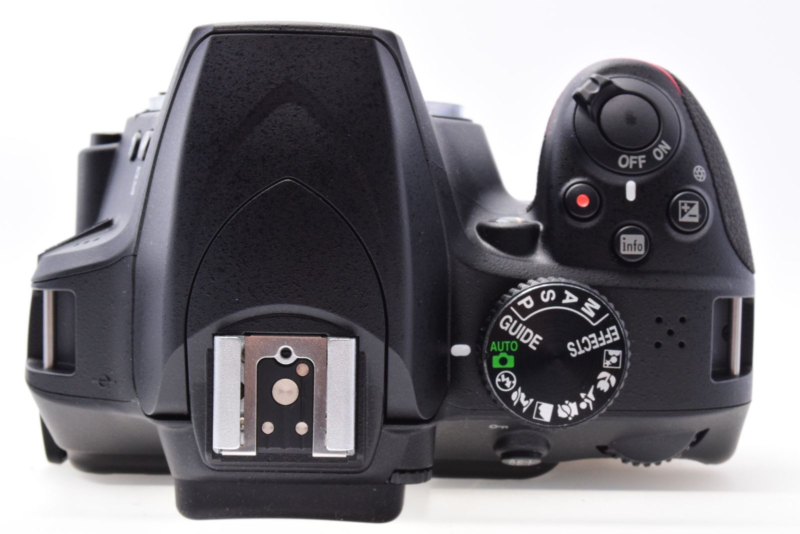 新品級◇Nikon ニコン D3400 ボディ◇シャッター回数4680回のみ