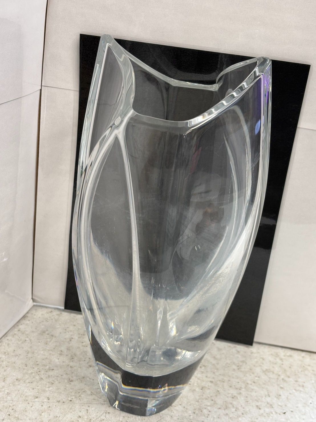 Baccarat バカラ 花瓶 RRIGOT ジベルニー 【公式通販】