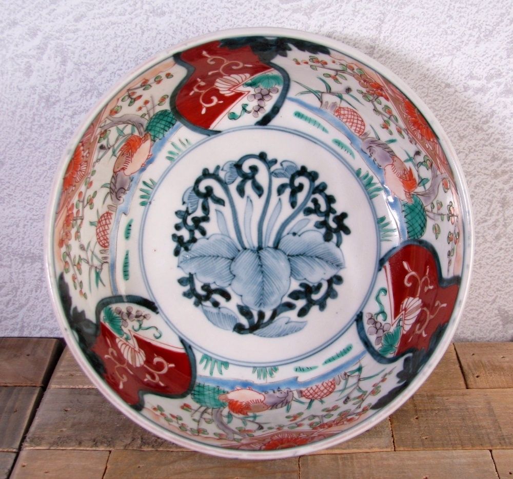 古伊万里　染錦三ツ鉢　直径約18/22/25㎝　東Y7-0423② 古伊万里 染錦三ツ鉢 直径約18/22/25㎝ 東Y7-0423②