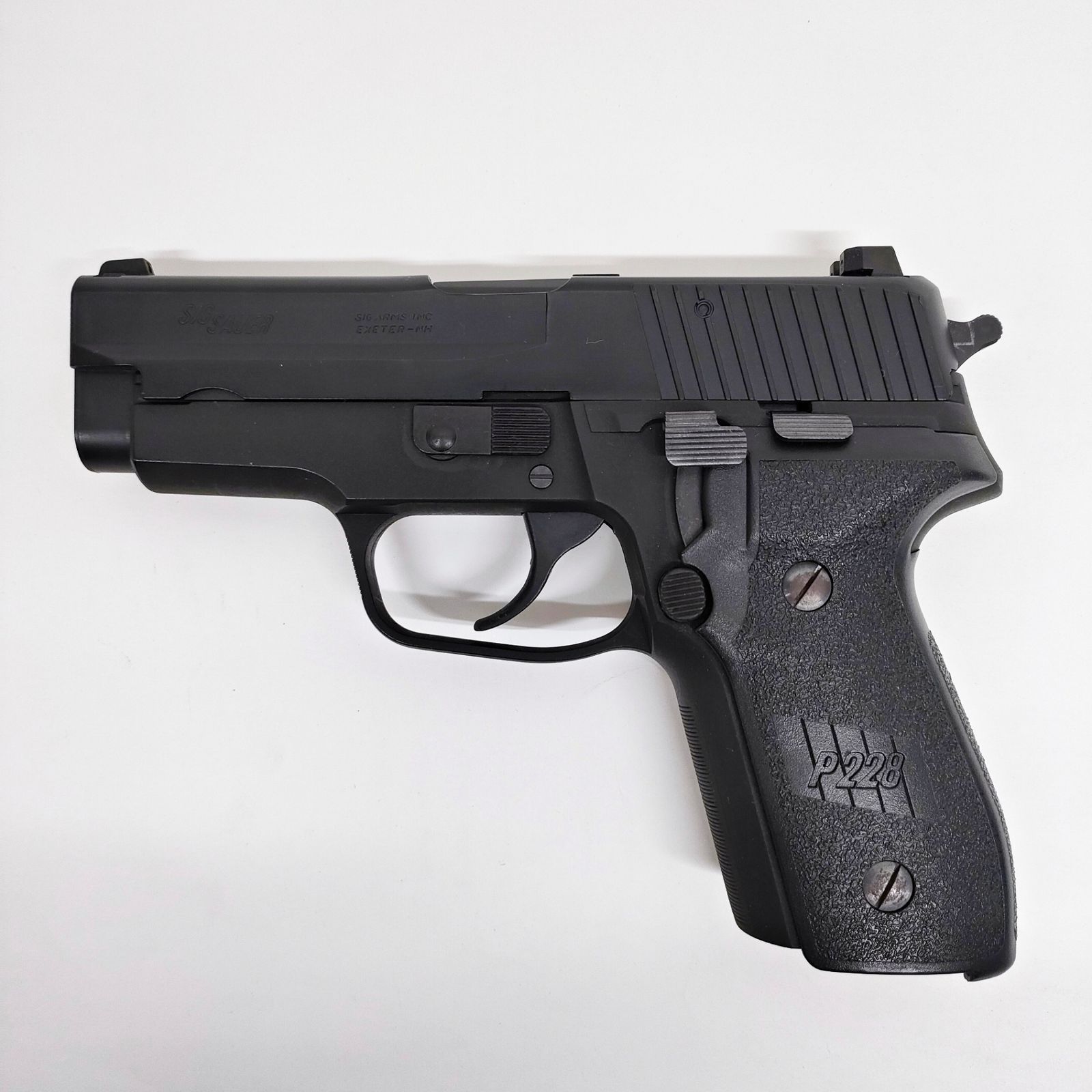 TANAKA WORKS SIG SAUER P228 ガスガン エアーソフトガン 現状品