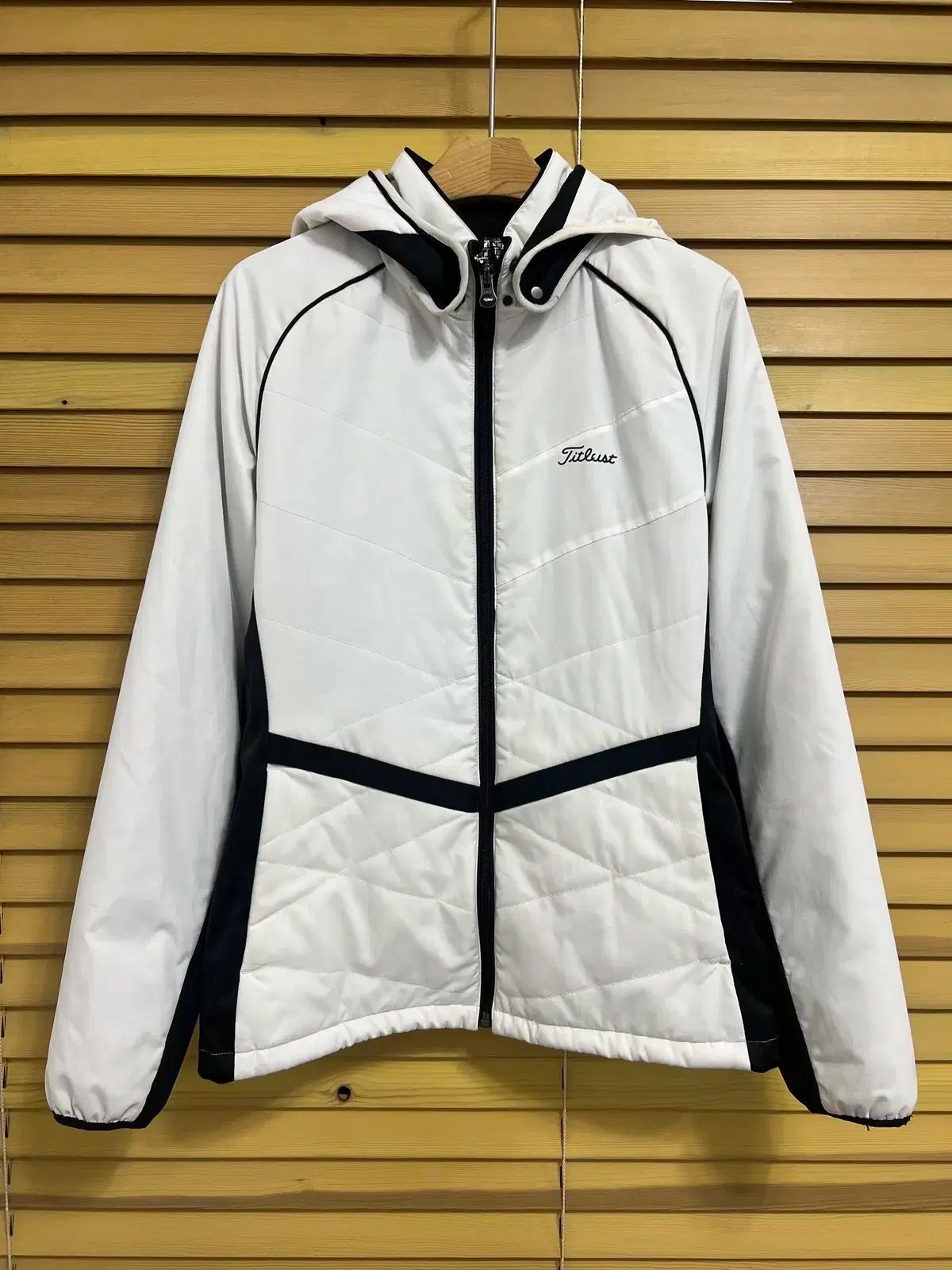 Titleist タイトリスト レディース 防風フード付きパディングジャンパー S