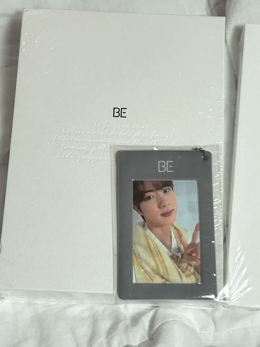 BTS 防弾少年団 バンタン BE Essential エッセンシャル bts be ジョングク JUNGKOOK JK グク トレカ ヴィ V テヒョン テテ ジミン JIMIN パクジミン ジン JIN ソクジン