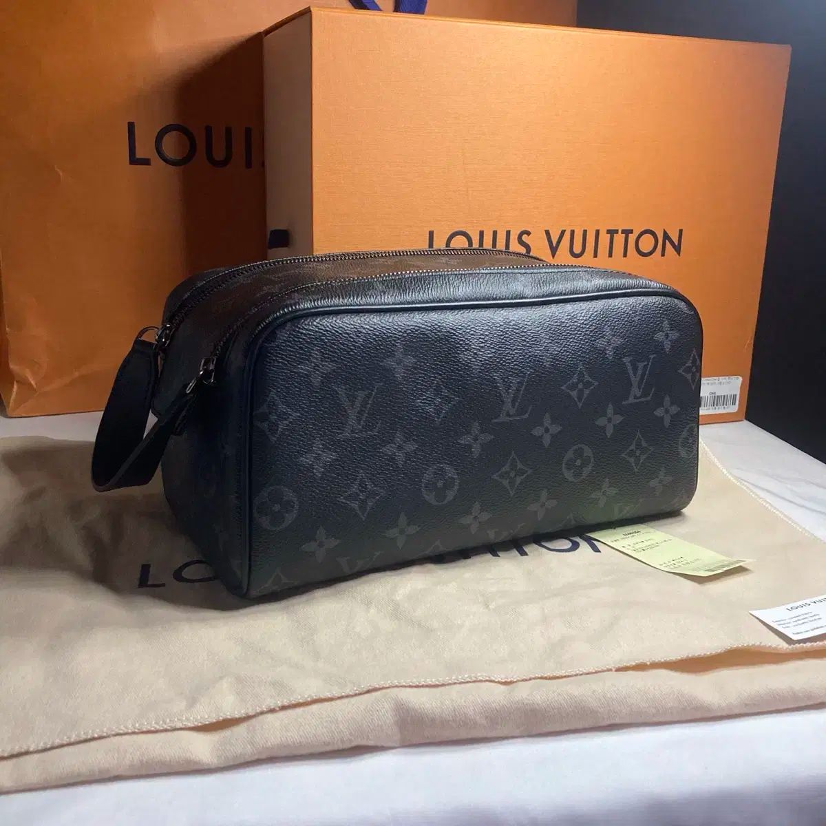 OS Louis Vuitton ルイヴィトン ドープ ポシェット トワレット モノグラム エクリプス ヘルプキット