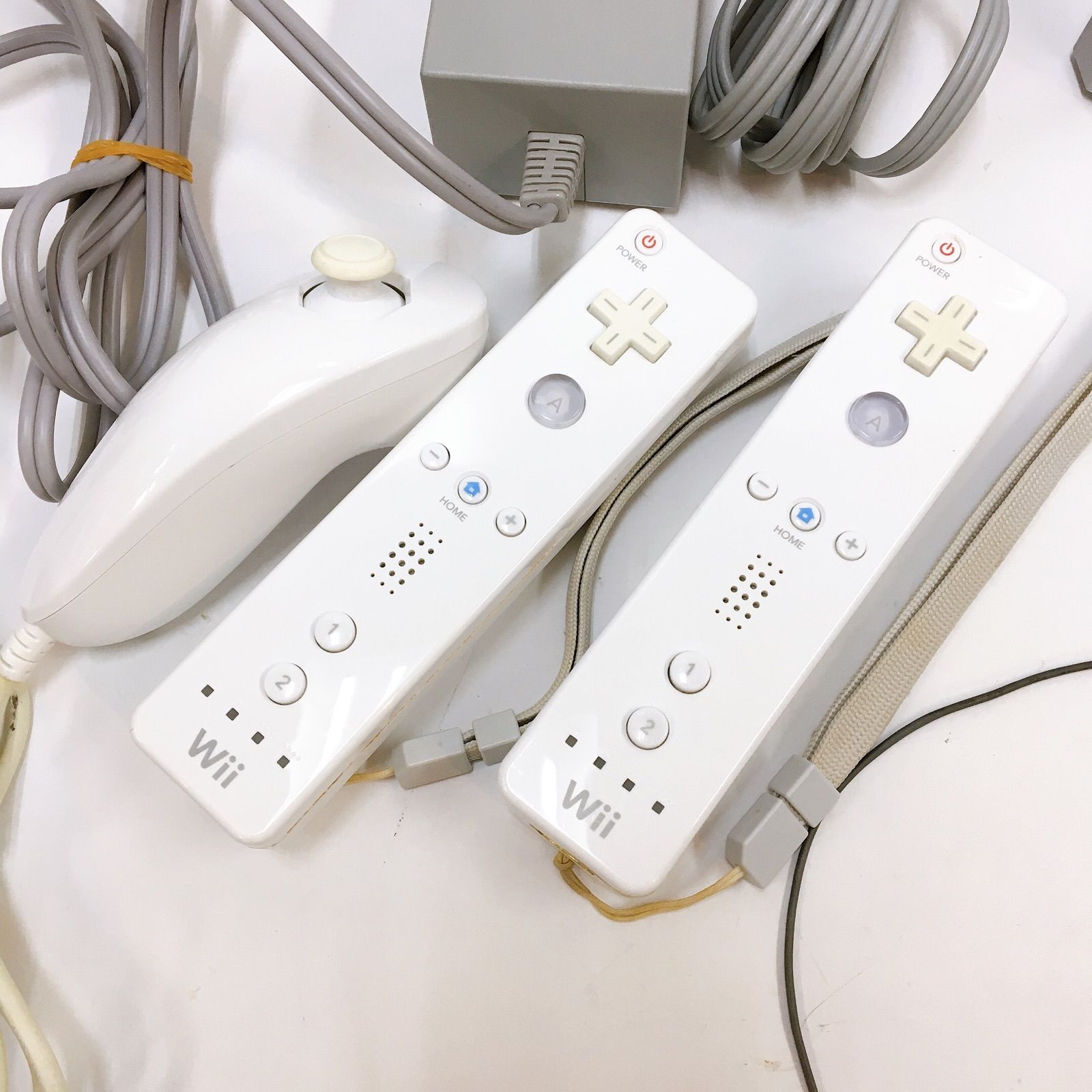 Wii 本体 すぐに遊べるセット リモコン ソフト付 - メルカリ