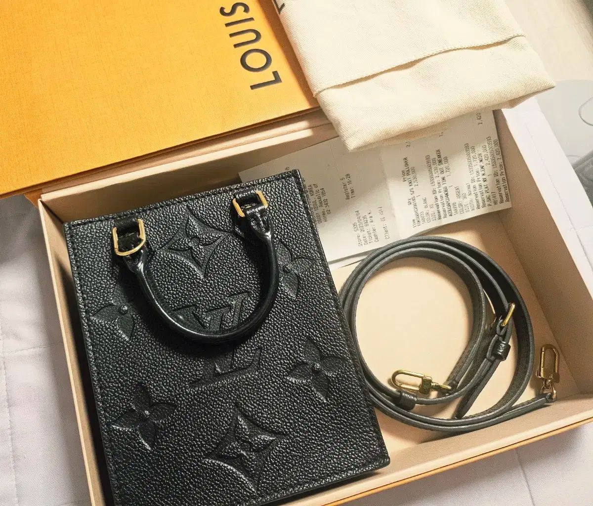 Louis Vuitton ルイヴィトン プティ サックプラ アンプラント ブラック