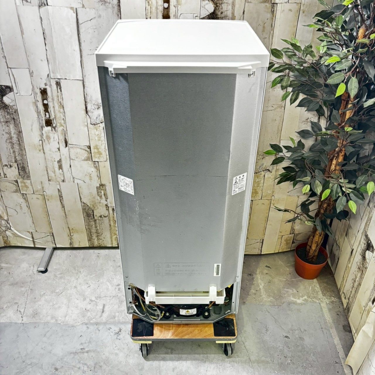 OE10041 ミツビシ 146L 冷蔵庫 一人暮らし 小型