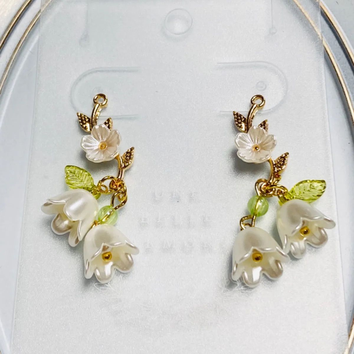 ☆❤️ 鈴蘭 パール ピアス イヤリング ハンドメイド つまらなく