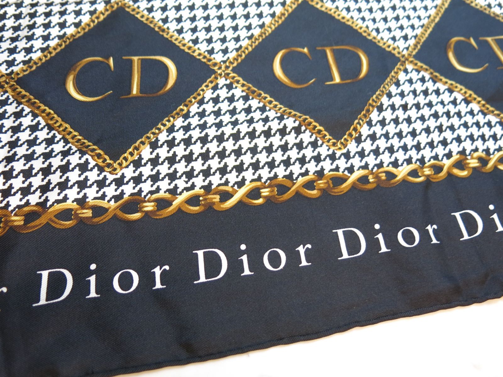 8/28値下げ MER297Christian Dior（クリスチャンディオール）スカーフ