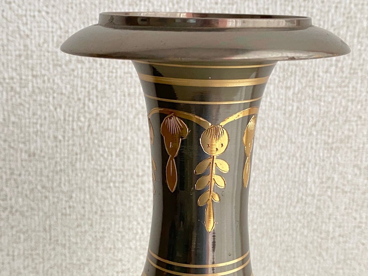 象嵌　銅製　花器　送料込み250714 黒木国昭 作 金彩象嵌「光琳」花器 共箱付き 壺 プラチナ象嵌