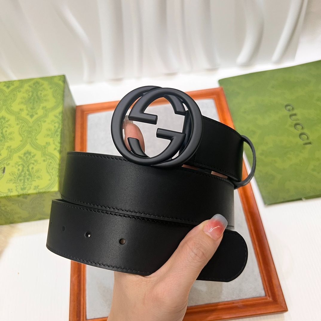 即購入値下げコメントお願いします❁ GUCCI グッチ ベルト 今日特価】Gucci 2024 年式 3.8cm 幅 輸入生地 & 本革ベルト-2