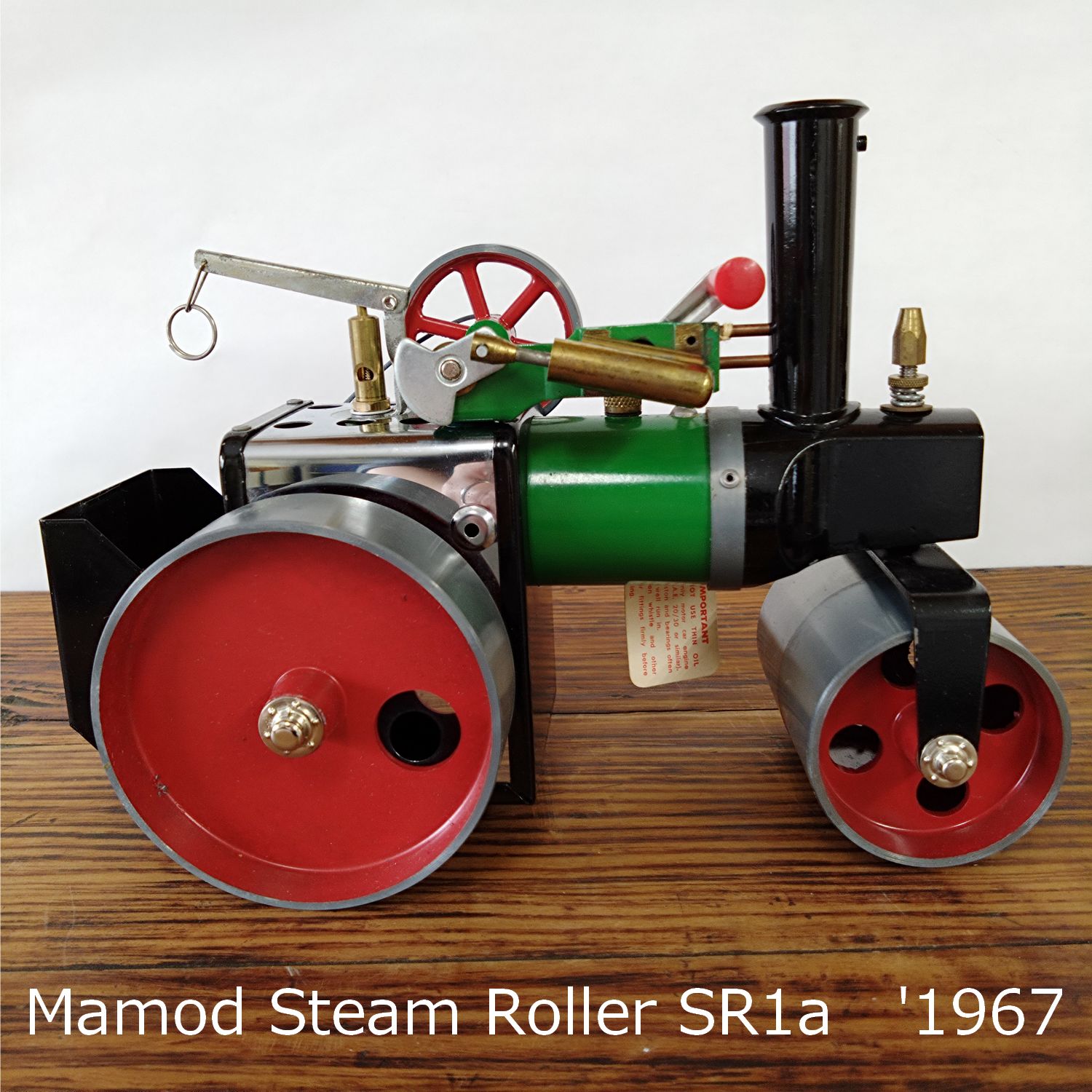 希少未使用☆Mamod社製スチームエンジン【スチームローラー】イギリス製 蒸気 希少未使用☆Mamod社製スチームエンジン【スチームローラー】イギリス