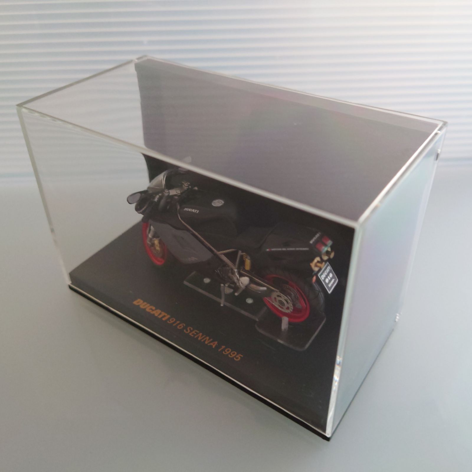 1/24 ixo製 Ducati 916 アイルトン・セナ 1/24 ixo製 Ducati 916 アイルトン・セナ - メルカリ