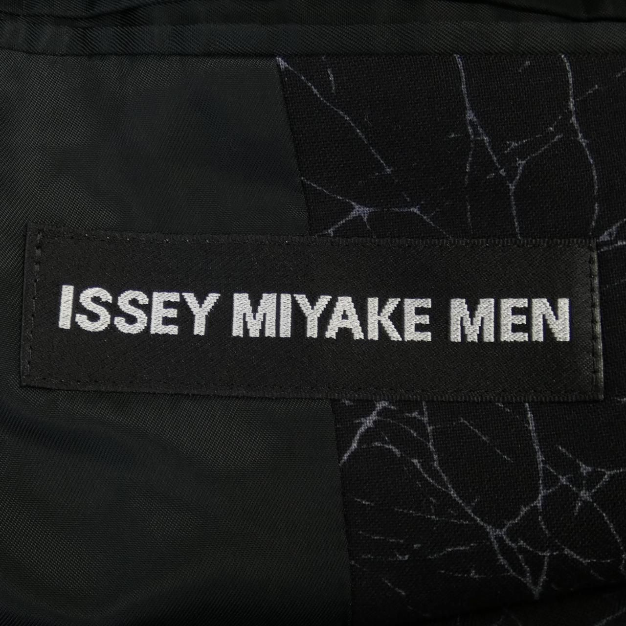 ISSEY MIYAKE MEN イッセイミヤケ スウェードジャケット ブラック ISSEY MIYAKE