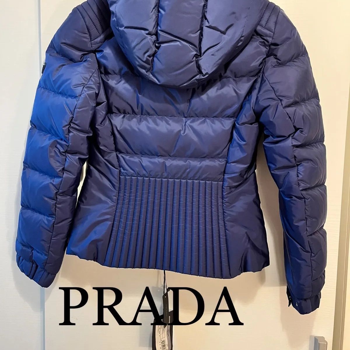 【即発】 PRADA フード付きダウンジャケット 29X544Q04 PRADA プラダ アウター ブルゾン フード付き ダウンジャケット