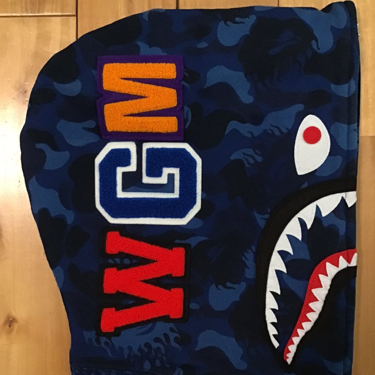 Fire camo シャーク パーカー shark full zip hoodie a bathing ape BAPE flame ベイプ エイプ  迷彩 ファイヤーカモ NIGO - メルカリ