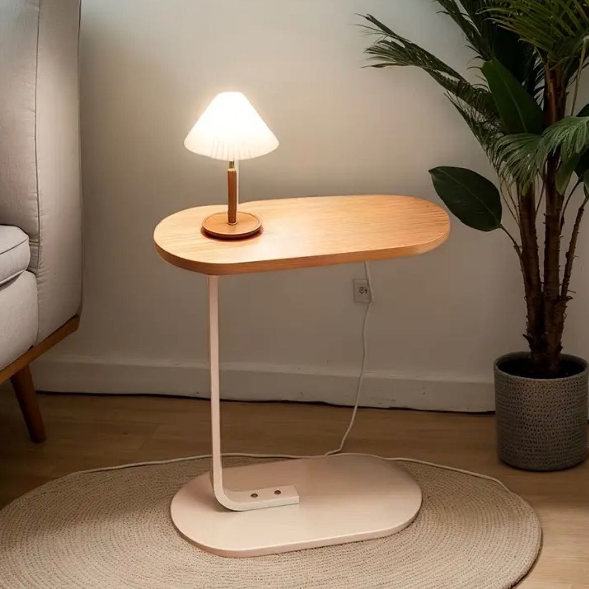 ナイトテーブル サイドテーブル モダン 北欧 ウォールナットウッド エンドテーブル ソファサイド コンパクト設計 ラップトップスロット ランプスペース付き ブラックメタルベース 簡単組立 ワークスペース リビング ベッドルーム兼用 エンジニアード