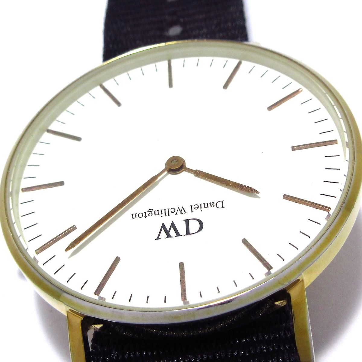 未使用品 未使用品 ダニエルウェリントン Daniel Wellington ワイド ハンドバッグ トートバッグ キャンバス グレー レディース 中古 DANIEL WELLINGTON ダニエルウェリントン 時計 新品未使用品 2025年