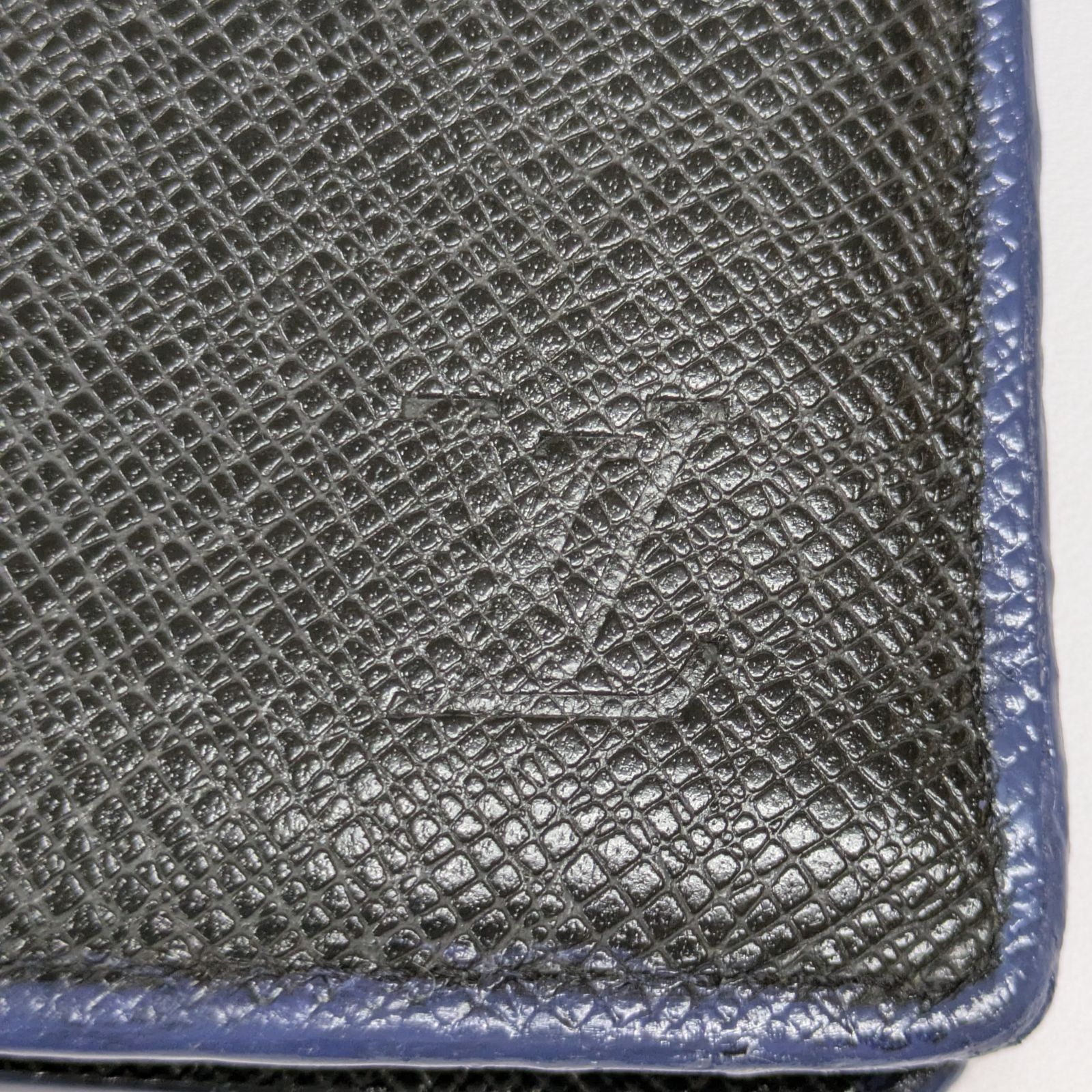 ルイヴィトン タイガ ポルトフォイユ・プラザ M30558 ブラック レザー LOUIS VUITTON ルイヴィトン 長財布 タイガ ポルトフォイユ