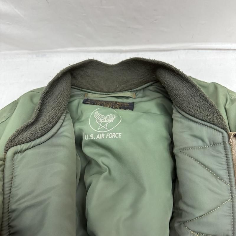 【良品】バズリクソンズ　MA-1 フライトジャケット　M11128 カーキ BUZZ RICKSON'S(バズリクソンズ) フライトジャケット TYPE MA-1